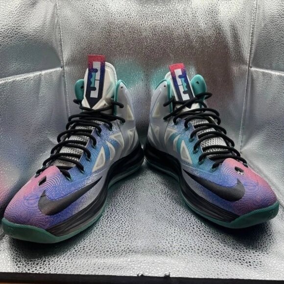 Size 12 - Nike LeBron 10 Pure Platinum Mens Blue Purple White Sneaker 541100-008 - Picture 3 of 10